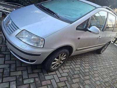 Second-hand VW Sharan 115 CP (84 kW) 2006 Monovolum