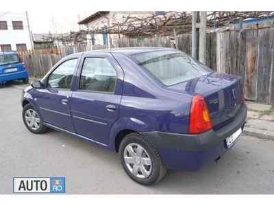 Second-hand Dacia Logan 75 CP (55 kW) 2006 Albastru Berlinǎ