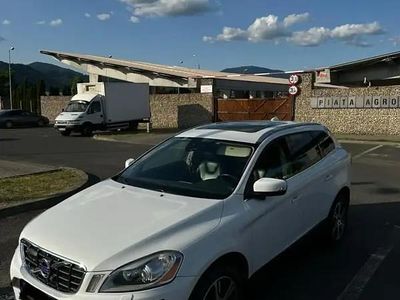 Alb Utilizat 2011 Volvo XC60 SUV | 10.800 EUR (Puțin scump)