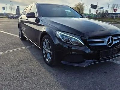Second-hand Mercedes C200 128 CP (94 kW) 2016 Negru Break