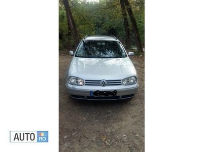 Second-hand VW Golf IV 101 CP (74 kW) 2004 Gri Break