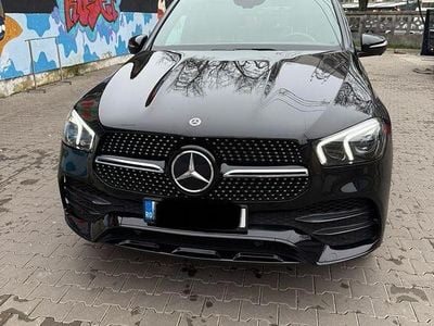 Culoarenegru Utilizat 2020 Mercedes GLE300 SUV | 44.000 EUR (Super Preț)