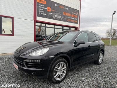 Second-hand Porsche Cayenne Platinum Edition 245 CP (180 kW) 2013 Culoarenegru SUV