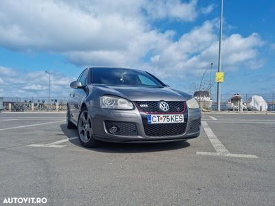 second-hand VW Golf V 