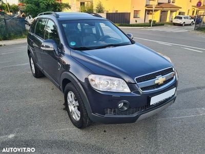 Gri Utilizat 2008 Chevrolet Captiva LT SUV | 4.650 EUR