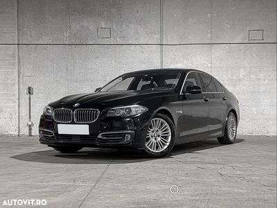 Culoarenegru Utilizat 2014 BMW 528 Luxury Line Berlinǎ | 16.990 EUR