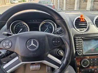 Utilizat 2011 Mercedes ML320 SUV | 10.400 EUR