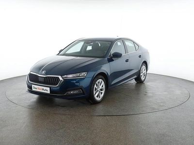 Albastru inchis metalic Utilizat 2022 Skoda Octavia Style Berlinǎ | 26.850 EUR