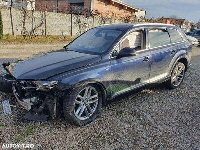Second-hand Audi Q7 S-Line 285 CP (209 kW) 2019 Culoarealbastru SUV