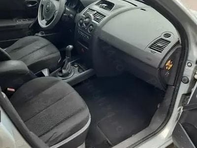 Gri Utilizat 2004 Renault Mégane II Hatchback | 6.200 EUR