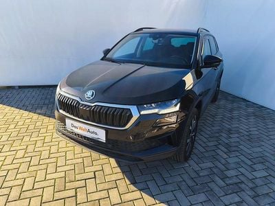 Negru metalic perleffect Utilizat 2022 Skoda Karoq Style SUV | 26.497 EUR (Puțin scump)