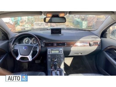 Second-hand Volvo S80 Summum 151 CP (111 kW) 2010 Negru Berlinǎ