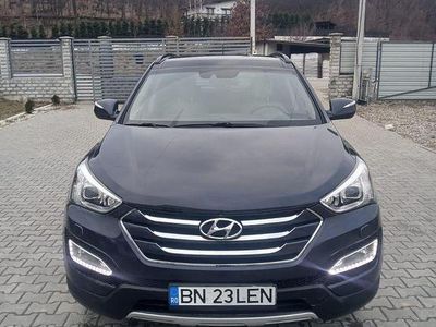 Second-hand Hyundai Santa Fe Style 197 CP (144 kW) 2013 Culoaregri SUV