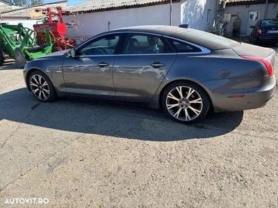 Second-hand Jaguar XJ Luxury 300 CP (220 kW) 2016 Culoaregri Berlinǎ