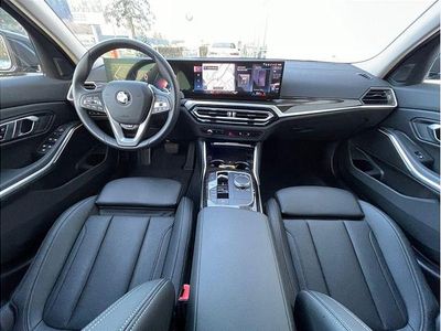 Dravit grey metallic metalizat Second-hand 2024 BMW 320 Comfort Edition Berlinǎ | 40.390 EUR (Scump)