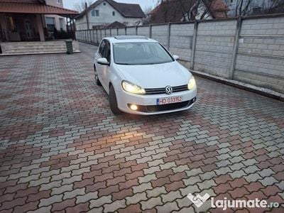 Alb Utilizat 2011 VW Golf VI Hatchback | 7.700 EUR (Puțin scump)