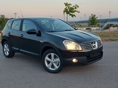 second-hand Nissan Qashqai 2.0 DCI DPF Tekna 2008 · 268 000 km · 1 995 cm3 · Diesel