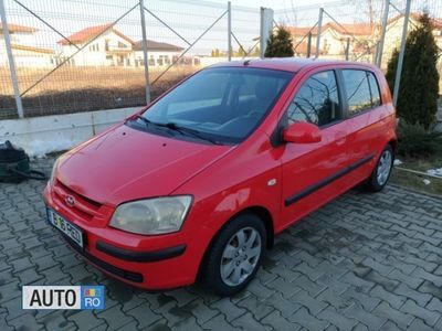 Roșu Utilizat 2004 Hyundai Getz Hatchback | 2.300 EUR