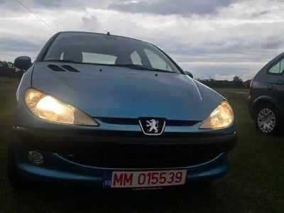 Utilizat 2003 Peugeot 206 Hatchback | 1.300 EUR