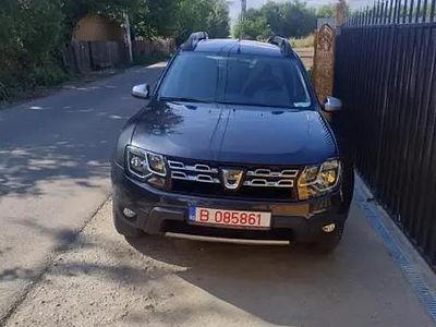 Second-hand Dacia Duster 125 CP (91 kW) 2015 SUV