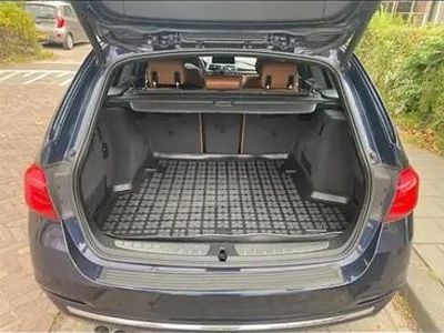 Utilizat 2015 BMW 320 | 10.790 EUR (Preț bun)