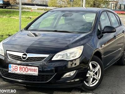 Culoarenegru Utilizat 2010 Opel Astra Active | 4.399 EUR (Preț OK)