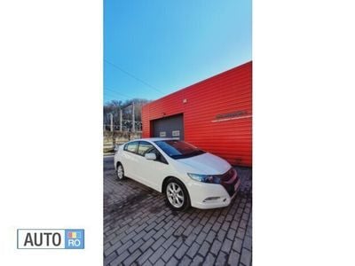 Alb Utilizat 2010 Honda Insight Hatchback | 5.590 EUR