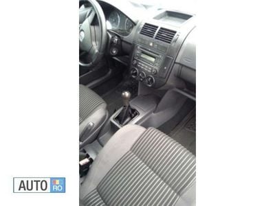 Second-hand VW Polo 75 CP (55 kW) 2017 Argintiu Hatchback