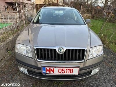 Culoaregri Utilizat 2008 Skoda Octavia Ambiente Break | 3.650 EUR (Preț OK)
