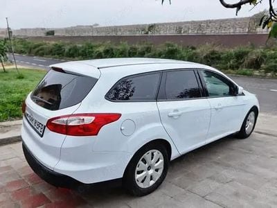 Alb Utilizat 2012 Ford Focus Break | 3.400 EUR (Preț OK)