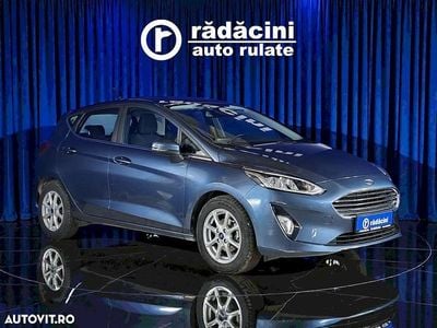 Second-hand Ford Fiesta 125 CP (91 kW) 2021 Culoarealbastru Hatchback