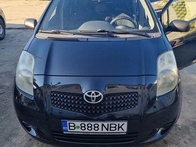 Second-hand Toyota Yaris 87 CP (63 kW) 2006 Culoarenegru