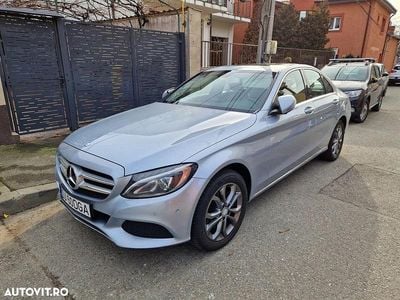 Second-hand Mercedes C250 204 CP (150 kW) 2015 Culoaregri Berlinǎ
