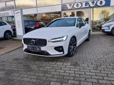 Utilizat 2023 Volvo S60 Ultimate Berlinǎ | 45.373 EUR (Puțin scump)
