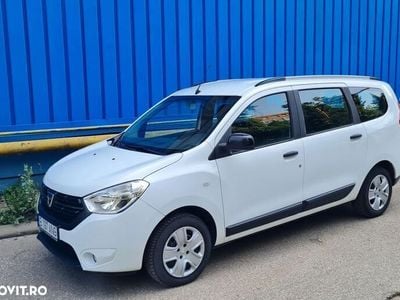 Dacia Lodgy
