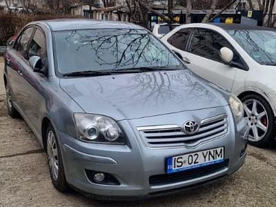 Second-hand Toyota Avensis 156 CP (114 kW) 2007 Gri Berlinǎ