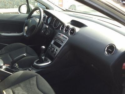 Second-hand Peugeot 308 90 CP (66 kW) 2008 Gri Berlinǎ