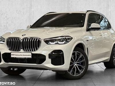 Second-hand BMW X5 Comfort Edition 394 CP (289 kW) 2022 Culoarealb SUV