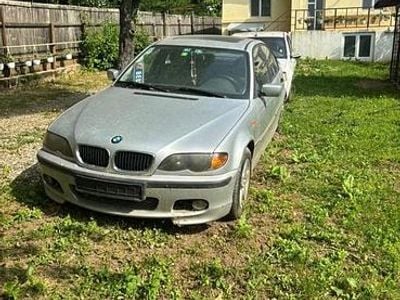 Utilizat 2001 BMW 320 | 1.111 EUR
