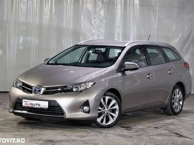 Toyota Auris Hybrid