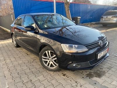 second-hand VW Jetta 1,6 TDI automată euro 5 klima