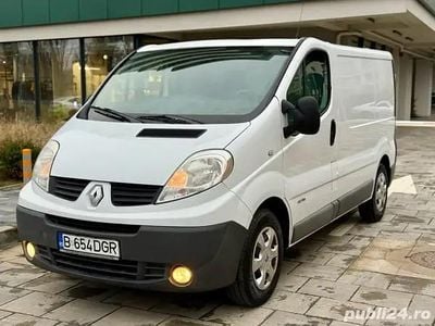 Utilizat 2014 Renault Trafic Monovolum | 6.850 EUR