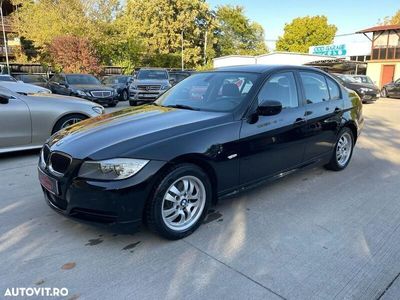 second-hand BMW 316 Seria 3 d Luxury Line 2011 · 271 700 km · 1 995 cm3 · Diesel