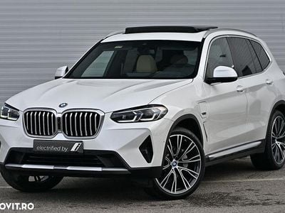 Second-hand BMW X3 Luxury Line 292 CP (214 kW) 2022 Culoarealb SUV