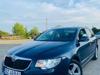 Alte culori Second-hand 2012 Skoda Superb Break | 6.100 EUR (Preț OK)