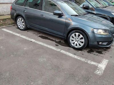 Second-hand Skoda Octavia Drive 150 CP (110 kW) 2014 Culoaregri Hatchback