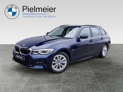 Utilizat 2022 BMW 330e Advantage Break | 37.740 EUR (Puțin scump)