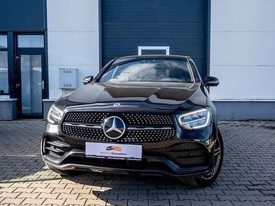 Second-hand Mercedes GLC300 AMG line 306 CP (225 kW) 2021 Culoarenegru Coupe