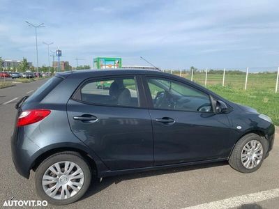 second-hand Mazda 2 1.3i TE