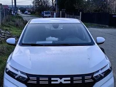 Second-hand 2024 Dacia Logan Prestige Berlinǎ | 12.300 EUR (Preț OK)